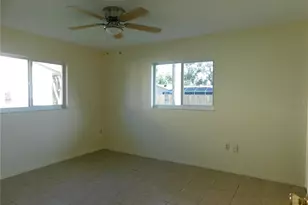 21019 Randall Ave, Port Charlotte, FL 33952 - Photo 15