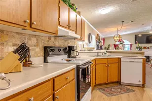 2100 Kings Hwy, Punta Gorda, FL 33980 - Photo 23