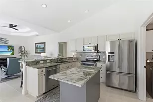 74 Broadmoor Ln, Rotonda West, FL 33947 - Photo 17