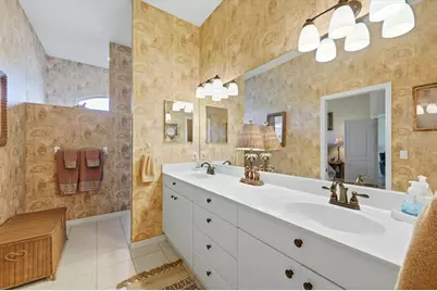 2023 Lynx Run, North Port, FL 34288 - Photo 15