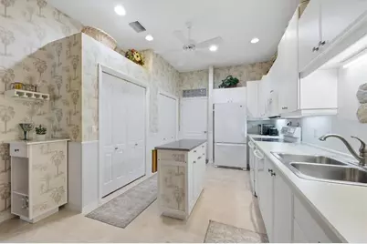 2023 Lynx Run, North Port, FL 34288 - Photo 5