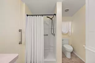 2100 Kings Hwy, Port Charlotte, FL 33980 - Photo 23