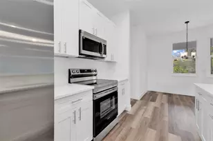 23458 Macbeth Ct, Punta Gorda, FL 33980 - Photo 9