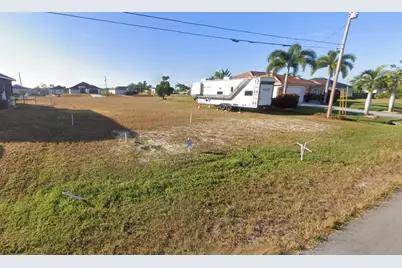 2458 NW 22nd Street, Cape Coral, FL 33993 - Photo 3