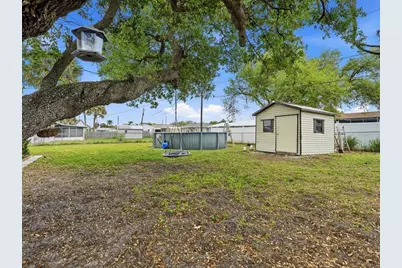 755 Hartford Drive NW, Port Charlotte, FL 33952 - Photo 23