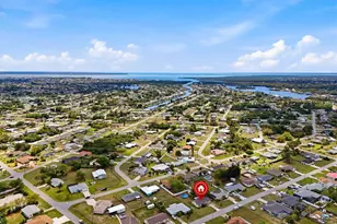 755 Hartford Dr NW, Port Charlotte, FL 33952 - Photo 27