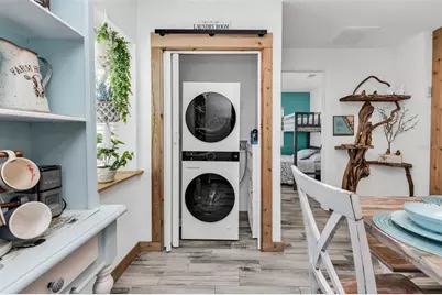 115 Winson Avenue, Englewood, FL 34223 - Photo 11