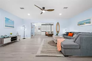 604 Madrid Ave, Venice, FL 34285 - Photo 5