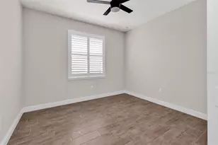 2221 Wakefield St, Port Charlotte, FL 33948 - Photo 31