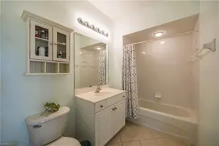 19400 Cromwell Ct, Fort Myers, FL 33912 - Photo 9