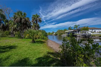 18546 Ashcroft Circle, Port Charlotte, FL 33948 - Photo 15