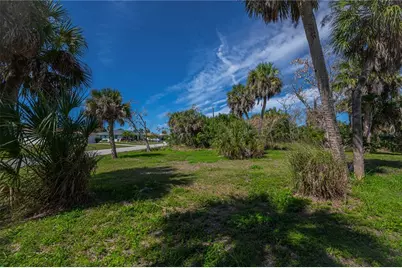 18546 Ashcroft Circle, Port Charlotte, FL 33948 - Photo 19