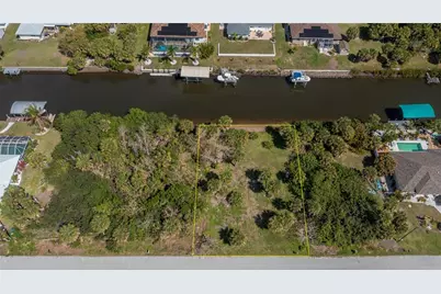 18546 Ashcroft Circle, Port Charlotte, FL 33948 - Photo 23