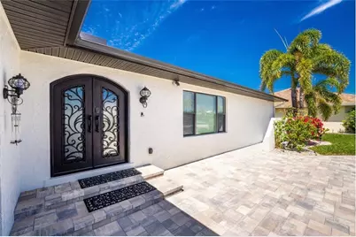 391 Via Esplanade, Punta Gorda, FL 33950 - Photo 3