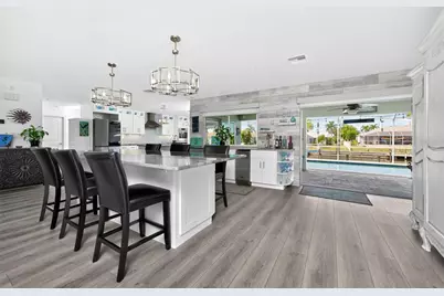 391 Via Esplanade, Punta Gorda, FL 33950 - Photo 5