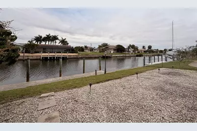 2460 W Marion Avenue, Punta Gorda, FL 33950 - Photo 13