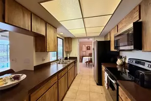 2460 W Marion Ave, Punta Gorda, FL 33950 - Photo 9