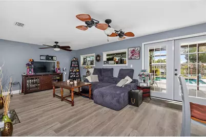117 Bedford Drive NE, Port Charlotte, FL 33952 - Photo 11