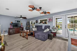 117 Bedford Dr NE, Port Charlotte, FL 33952 - Photo 11