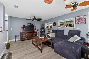 117 Bedford Dr NE, Port Charlotte, FL 33952 - Photo 11