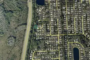 8 Rolls Royce Ct S, Palm Coast, FL 32164 - Photo 1