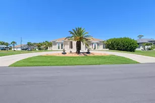 2 Long Meadow Rd, Rotonda West, FL 33947 - Photo 3