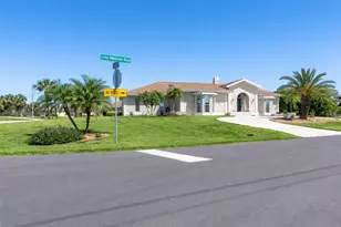 2 Long Meadow Rd, Rotonda West, FL 33947 - Photo 5