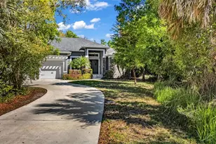 11899 SW Darcy Dr, Lake Suzy, FL 34269 - Photo 63