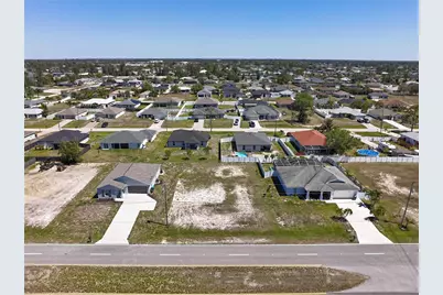 3605 W Gator Circle, Cape Coral, FL 33909 - Photo 9