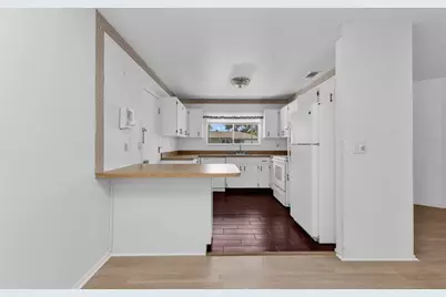 1361 Frizzell Lane NW, Port Charlotte, FL 33948 - Photo 17