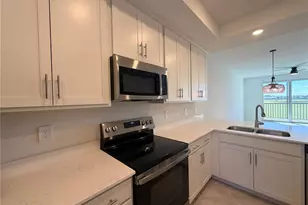 17560 Opal Sand Dr, Venice, FL 34293 - Photo 5