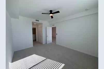 17560 Opal Sand Drive #204, Venice, FL 34293 - Photo 9