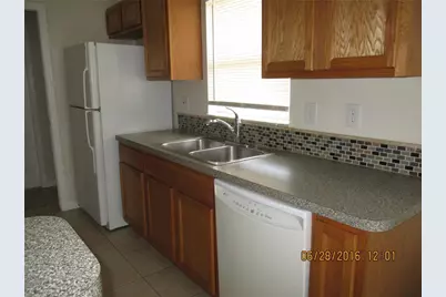 463 Winwood Court, Port Charlotte, FL 33954 - Photo 5