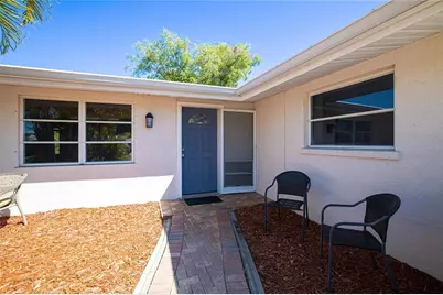 209 Deerfield Avenue NE, Port Charlotte, FL 33952 - Photo 7