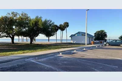 209 Deerfield Avenue NE, Port Charlotte, FL 33952 - Photo 57