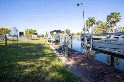 209 Deerfield Avenue NE, Port Charlotte, FL 33952 - Photo 43