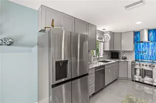 5537 Montego Ln, Port Charlotte, FL 33981 - Photo 17