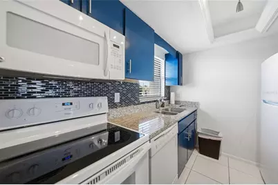 1423 Mediterranean Drive #C, Punta Gorda, FL 33950 - Photo 9