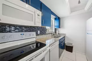 1423 Mediterranean Dr, Punta Gorda, FL 33950 - Photo 9