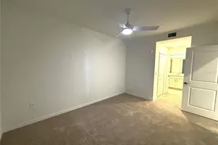 17625 Opal Sand Dr, Venice, FL 34293 - Photo 9