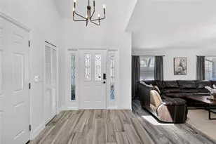 29 SE 10th Ave, Cape Coral, FL 33990 - Photo 7