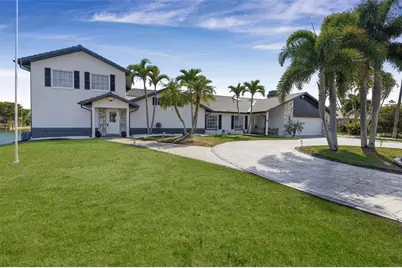 29 SE 10th Avenue, Cape Coral, FL 33990 - Photo 1