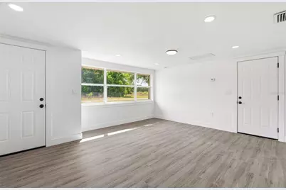 2313 Pinegrove Circle, Punta Gorda, FL 33982 - Photo 3