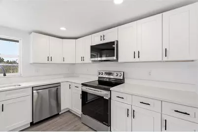 2313 Pinegrove Circle, Punta Gorda, FL 33982 - Photo 9