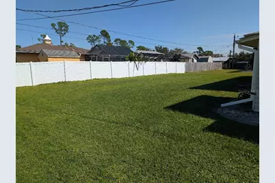 23184 Glory Avenue, Port Charlotte, FL 33952 - Photo 5