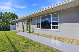 3517 Port Charlotte Blvd, Port Charlotte, FL 33952 - Photo 3