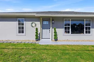 3517 Port Charlotte Blvd, Port Charlotte, FL 33952 - Photo 3