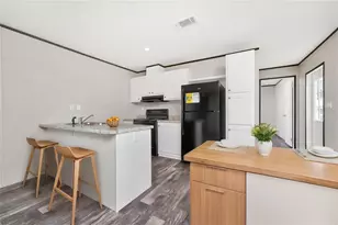 7400 Beckley St, Port Charlotte, FL 33981 - Photo 3