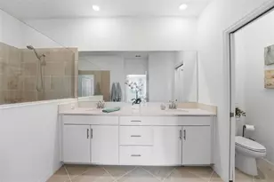 12625 Radiance Ct, Venice, FL 34293 - Photo 21