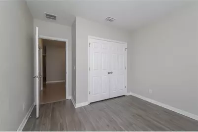 122 Vitoria Road, Davenport, FL 33837 - Photo 9